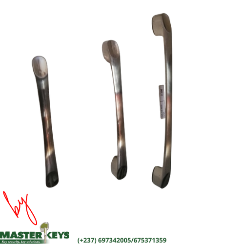 Les poignées de meuble CB8605